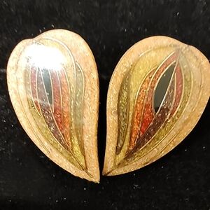 Vintage 1970s Cloisonné Look Made W/ Sand & Resin. Very Beautiful Post Earrings
